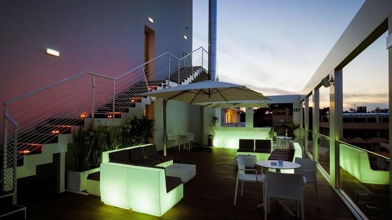 Dan Hotel Riccione Exterior foto