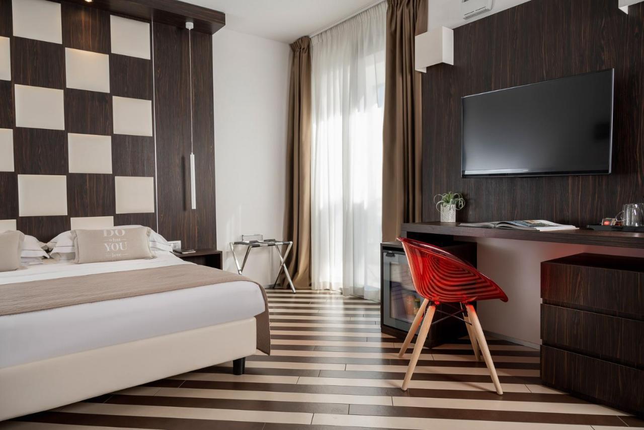 Dan Hotel Riccione Exterior foto
